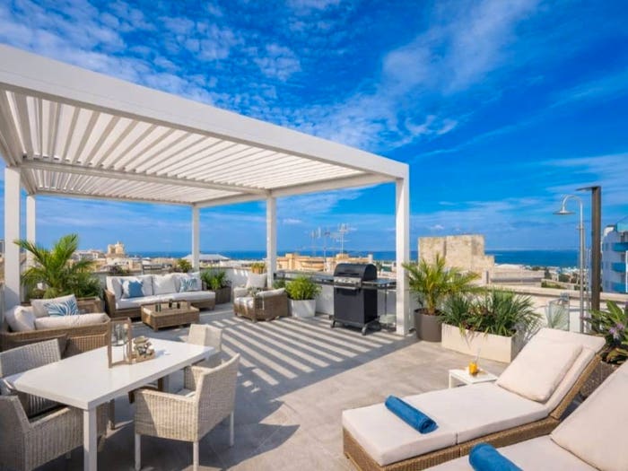 Casa con 6 locali in vendita in Via Roberto d'Angiò, Centro, Gallipoli