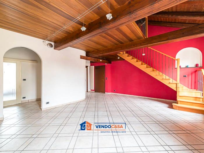 Appartamento quadrilocale in vendita in Via Roma, Centro, Racconigi