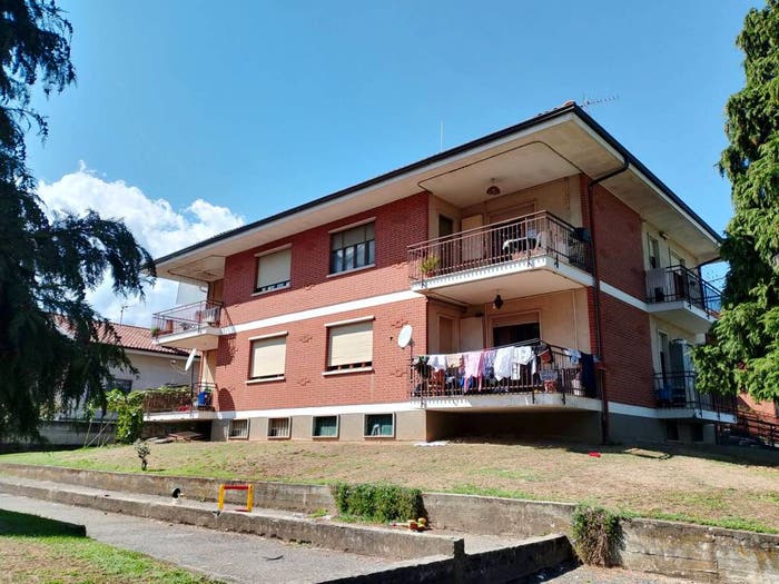 Appartamento quadrilocale in vendita in Via San Martino, Centro, Barge