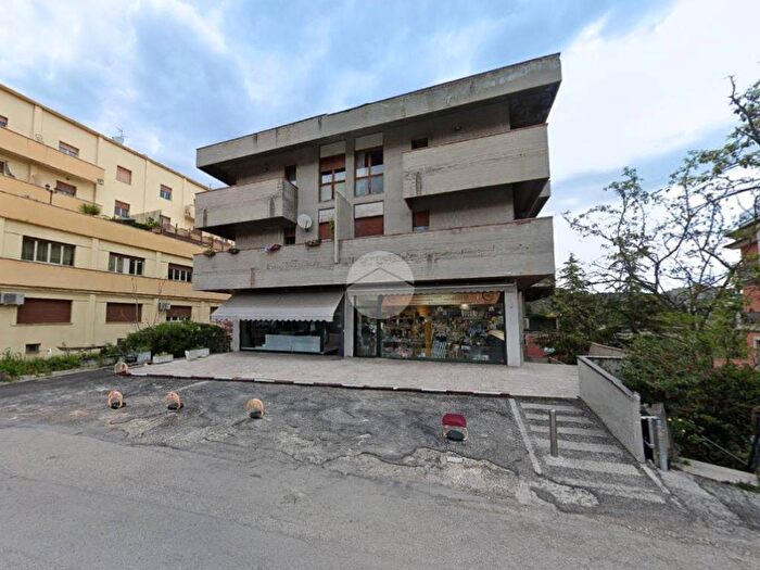Appartamento bilocale in vendita in Circonvallazione Ragusa, Centro, Teramo