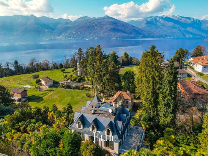 Casa con 6 locali in vendita in Via Lugano, Centro, Luino