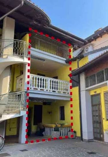 Casa quadrilocale in vendita in Via Cesare Battisti, Centro, Cologno al Serio