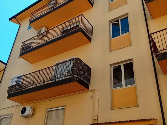 Appartamento quadrilocale in vendita in Via Damiano Chiesa, Genzano di Lucania