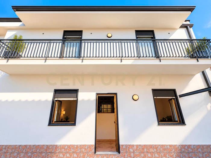 Appartamento con 6 locali in vendita in Via Giovanni Scalia, San Giovanni Galermo, Catania