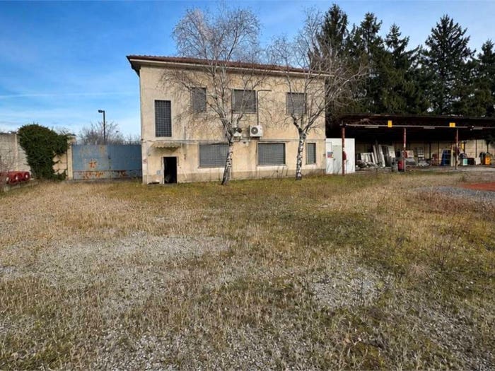 Appartamento trilocale in vendita in Via del gregge, Lonate Pozzolo