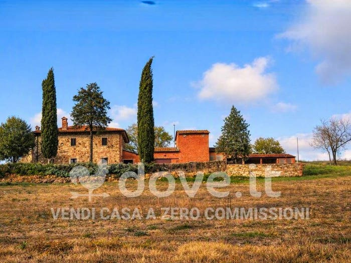 Casa con 6 locali in vendita in Vocabolo Entrata, Paciano