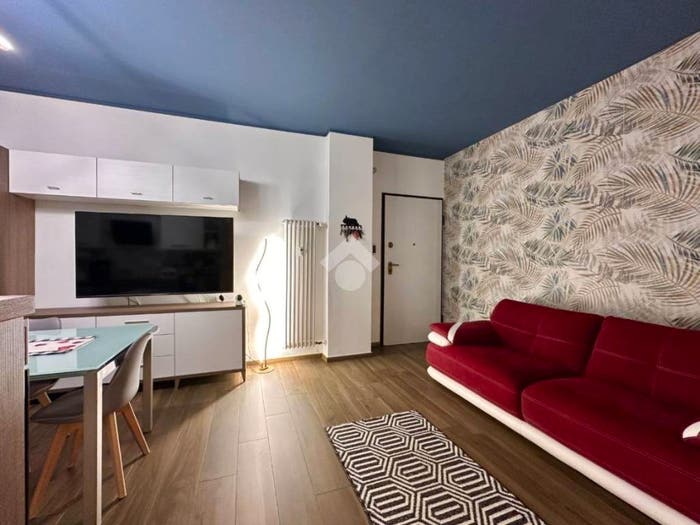 Appartamento trilocale in vendita in Via Paisas, Centro, Giaveno