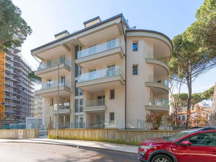 Appartamento con 5 locali in vendita in Via delle Betulle, Lido degli Estensi, Comacchio