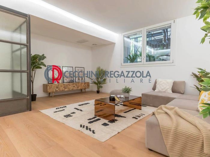 Appartamento trilocale in vendita in Via Paolo Uccello, Monte Rosa Lotto, Milano