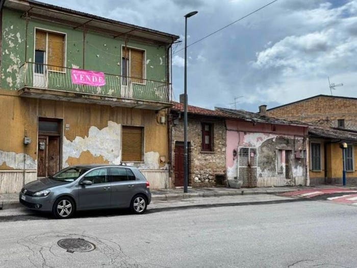 Casa con 5 locali in vendita in Via San Francesco, Centro, Avezzano