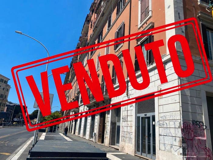 Appartamento con 5 locali in vendita in Largo Brindisi, San Giovanni, Roma