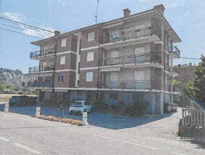 Appartamento trilocale in vendita in Strada Provinciale, Cigliè