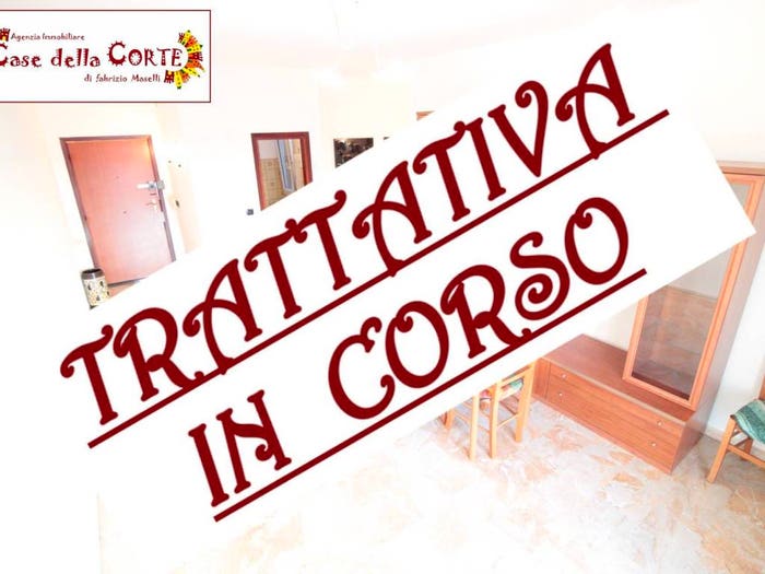 Appartamento quadrilocale in vendita in Via Ugo Bassi, Cento Paese, Cento