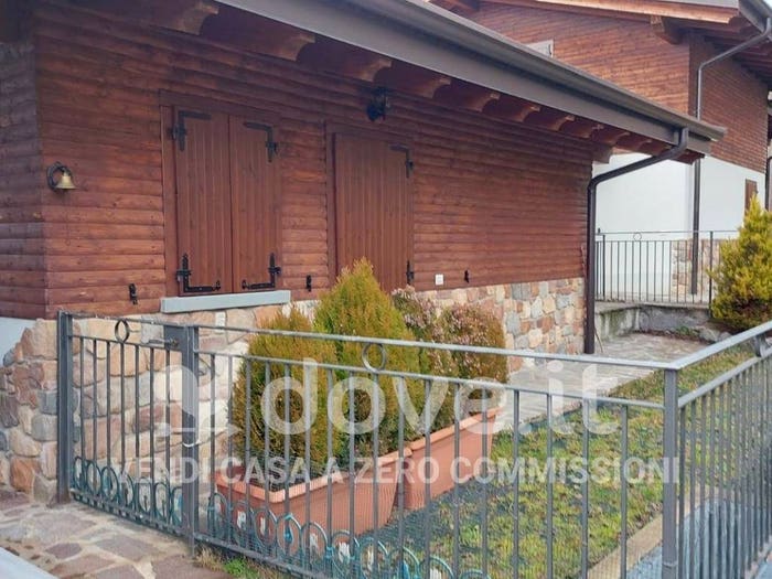 Appartamento bilocale in vendita in Via Vallogno, Ama, Aviatico