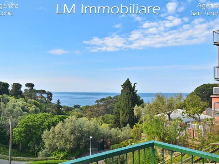 Appartamento trilocale in vendita in Via Fiascherino, La Serra Tellaro, Lerici