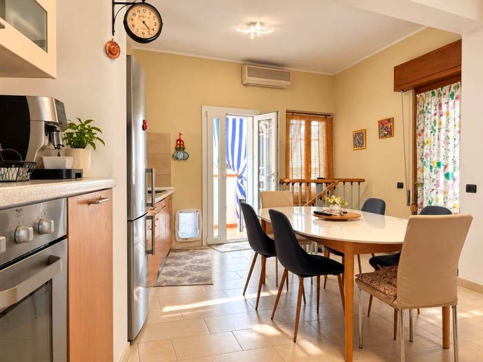 Casa quadrilocale in vendita in Via Pier Lombardo, Lumellogno Pagliate, Novara