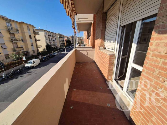 Appartamento con 6 locali in vendita in Via dei Pensieri, Via Grande Piazza della Repubblica, Livorno