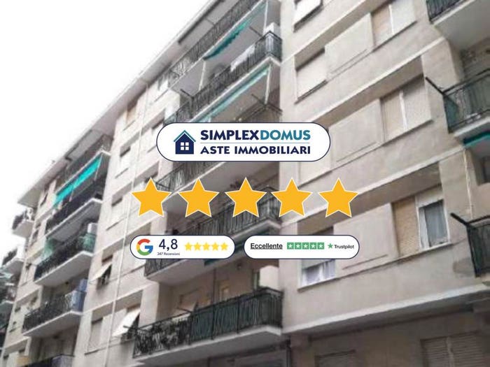 Appartamento trilocale in vendita in Via Giovanni Gribodo, Marassi, Genova