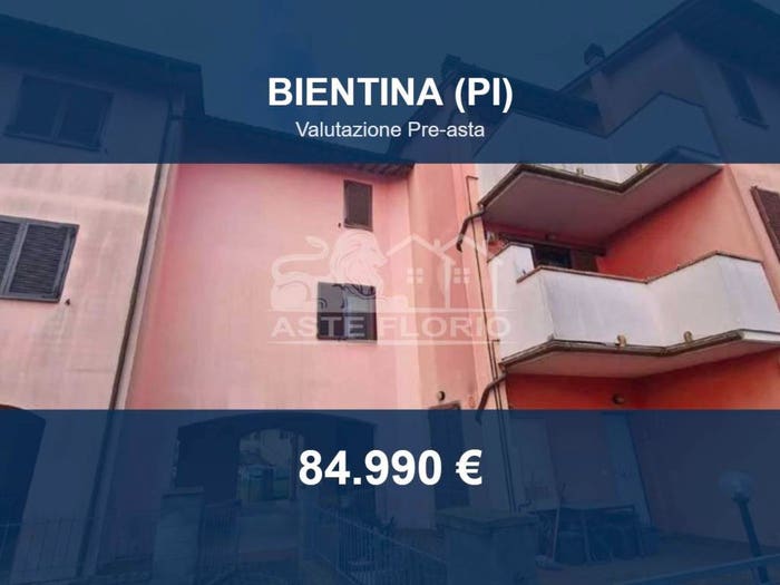 Appartamento quadrilocale in vendita in Via Corte Petrarca A, Centro, Bientina