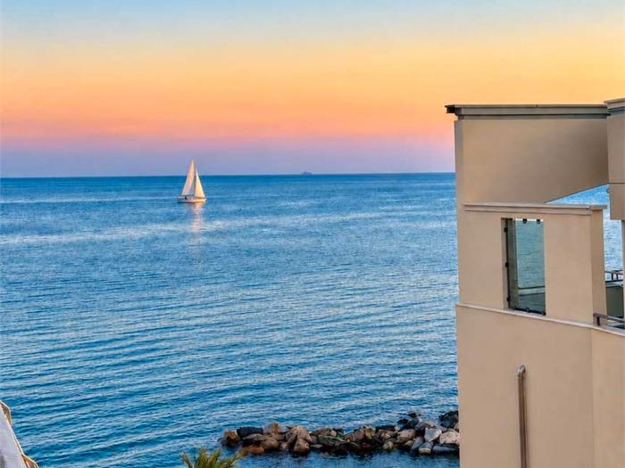 Appartamento con 5 locali in vendita in Centro, Cogoleto
