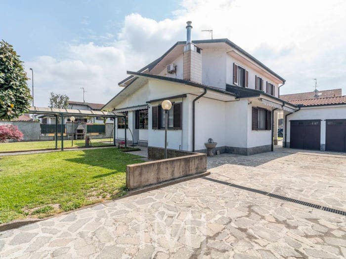 Casa con 6 locali in vendita in Via Circonvallazione, Gudo Visconti