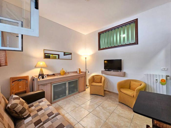 Appartamento bilocale in vendita in Via Pandosia, San Giovanni, Roma