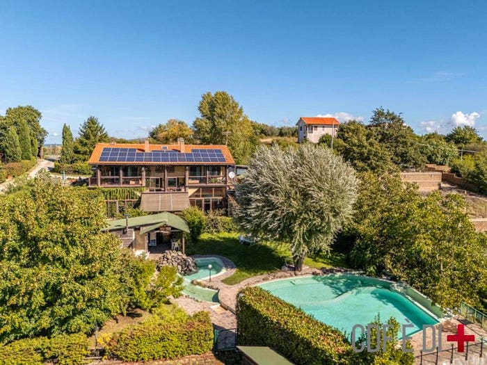 Casa con 6 locali in vendita in Strada Comunale Oriolese, Bassano Romano