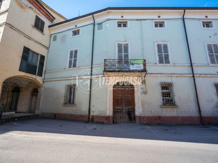 Casa con 6 locali in vendita in Via Don Giacomo Ciani, Fognano, Brisighella