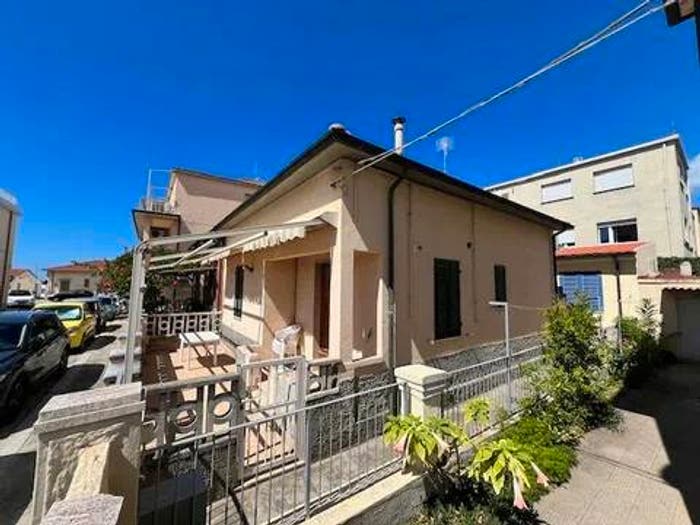 Appartamento con 5 locali in vendita in Siena, Cassarello Senzuno Salciaina, Follonica