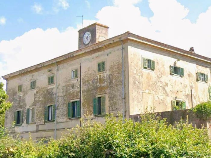 Casa con 6 locali in vendita in Via di Badia, Collesalvetti