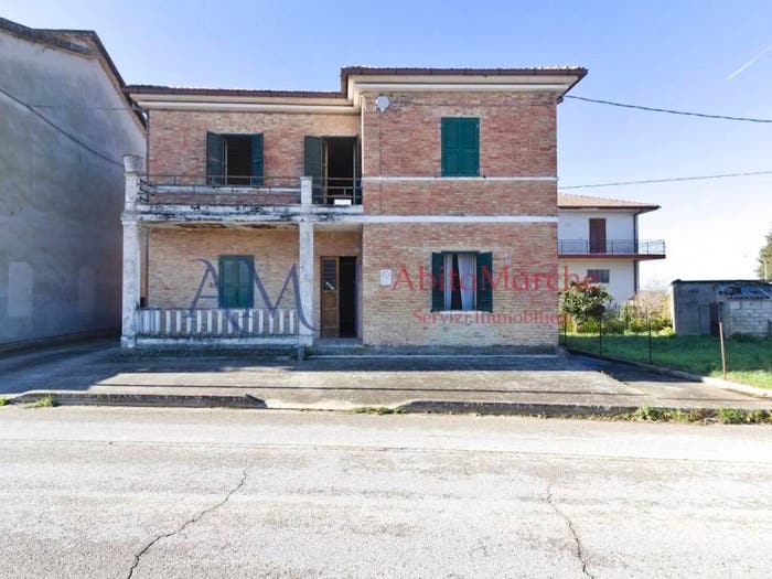 Casa con 6 locali in vendita in Strada Provinciale, Petritoli