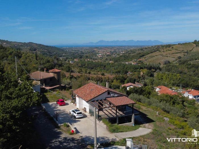 Casa quadrilocale in vendita in Contrada Defeselle, Cicerale