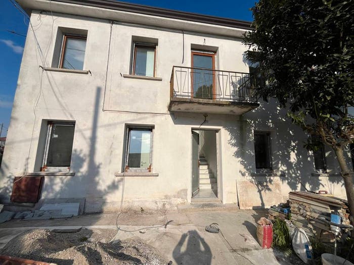 Casa con 5 locali in vendita in Via Porto Menai, Piazza Vecchia, Mira