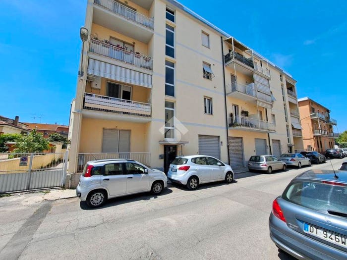 Appartamento bilocale in vendita in Via Ximenes, Zona Nuova Pratoranieri, Follonica