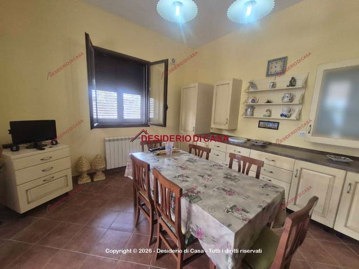 Casa con 5 locali in vendita in Via della Riviera, Menfi