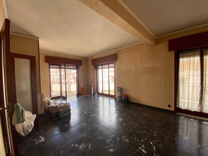 Appartamento con 6 locali in vendita in Via Giovanni Paisiello, Vomero, Napoli