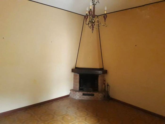 Casa trilocale in vendita in Via San Giovanni, Corcumello, Capistrello