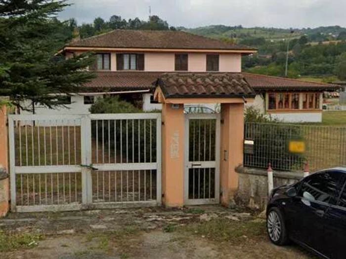 Casa quadrilocale in vendita in Via Cassarogna, Centro, Acqui Terme