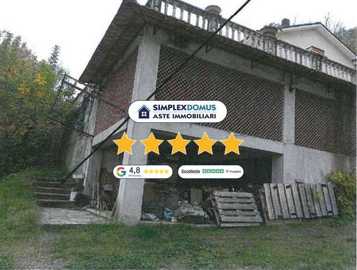 Appartamento con 6 locali in vendita in Vicolo del Tuffo, Incisa Scapaccino