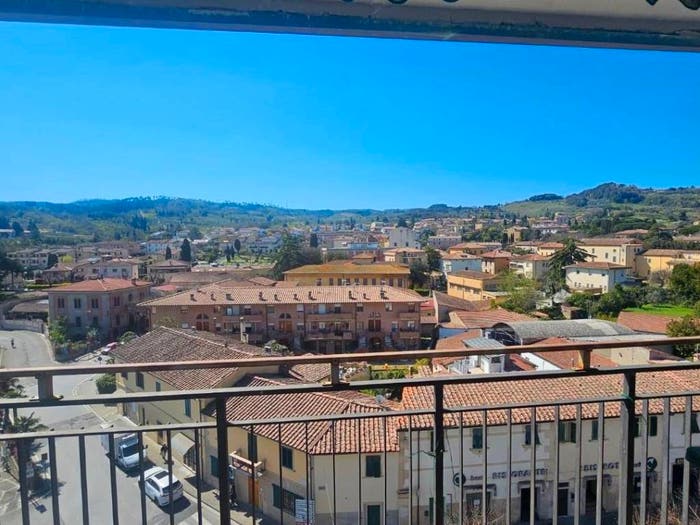 Appartamento con 5 locali in vendita in Via Guglielmo Marconi, Casciana Terme, Casciana Terme Lari