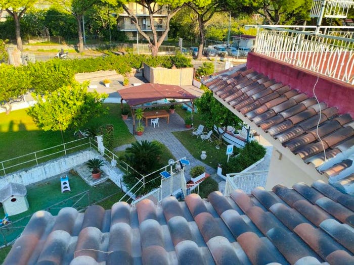 Casa con 6 locali in vendita in via BENEDETTO COZZOLINO, Centro, Ercolano