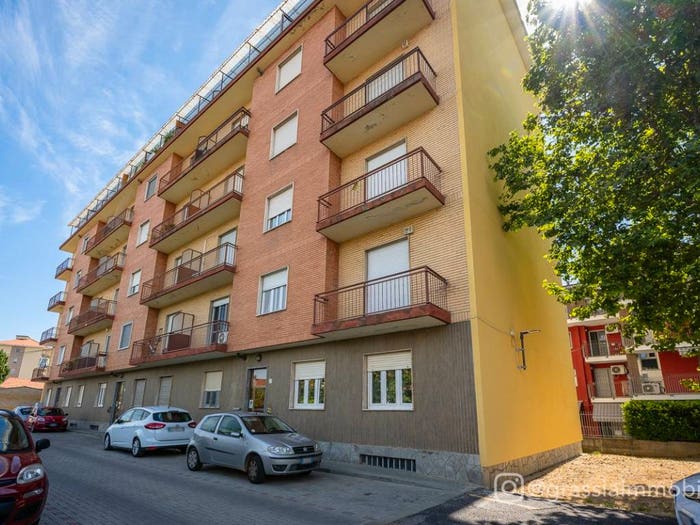 Appartamento bilocale in vendita in Strada Piossasco, Centro, Orbassano