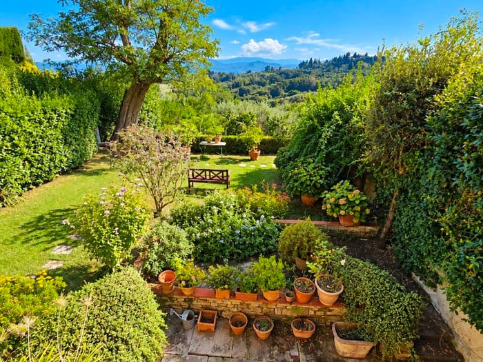 Appartamento con 6 locali in vendita in Via del Pian dei Giullari, Cinque Vie, Firenze