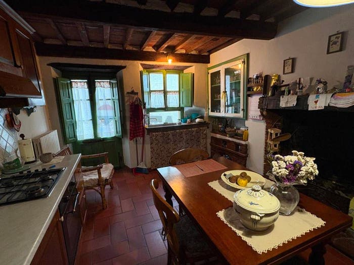 Appartamento con 6 locali in vendita in Partigliano, Borgo a Mozzano