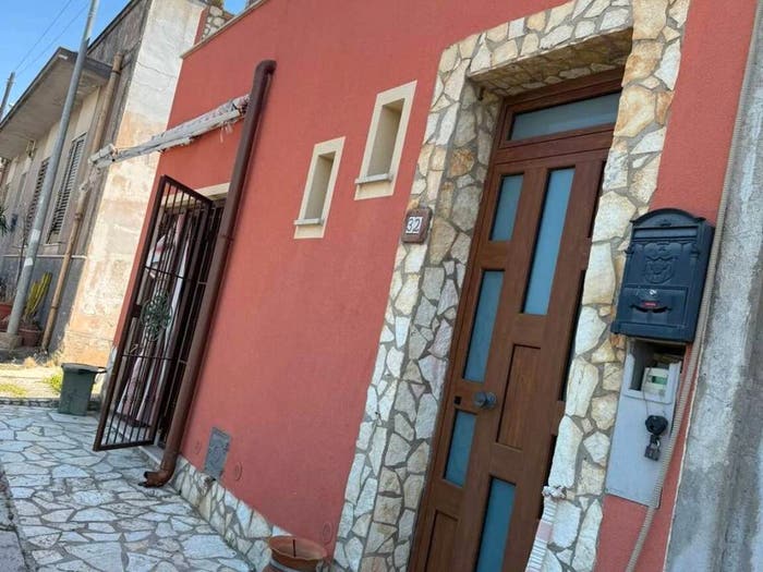 Casa trilocale in vendita in Via Carlo Rosselli, Ballata, Erice