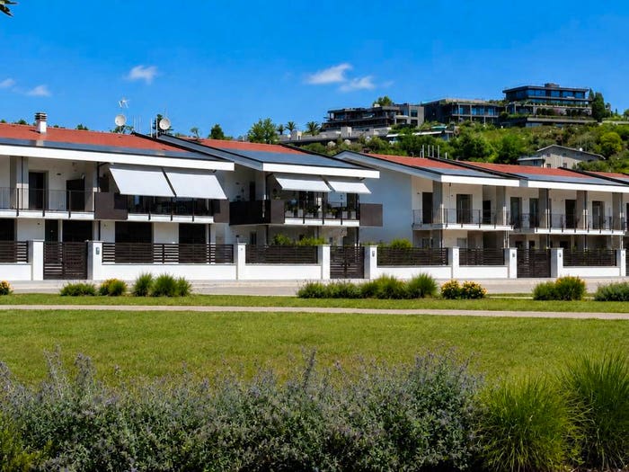 Appartamento trilocale in vendita in Via Metelli, Centro, Padenghe sul Garda