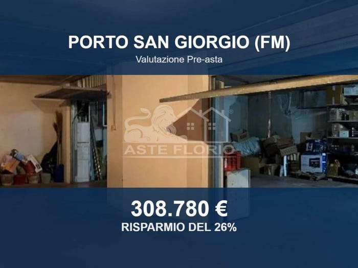 Appartamento con 6 locali in vendita in Viale Della Vittoria, Porto San Giorgio