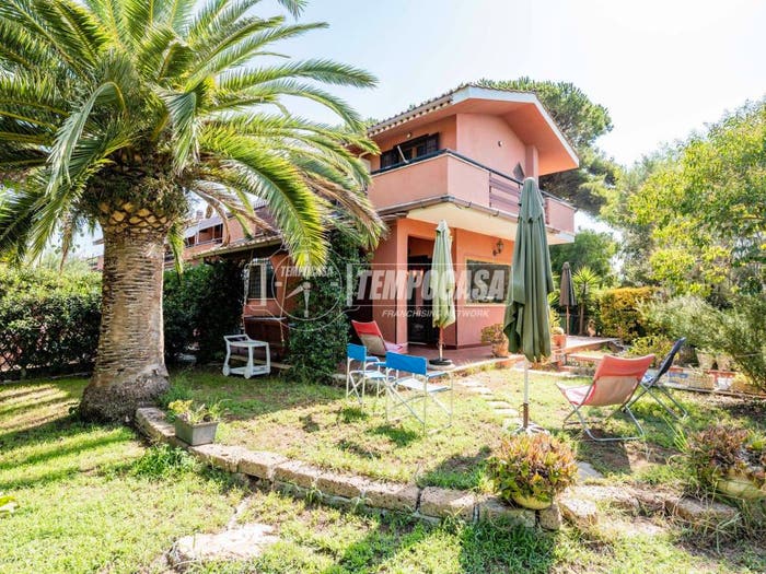 Casa trilocale in vendita in Via Venere, Marina di San Nicola, Ladispoli