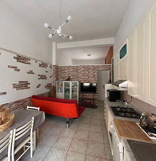 Appartamento bilocale in vendita in Via Melito Porto Salvo, Catanzaro Lido, Catanzaro