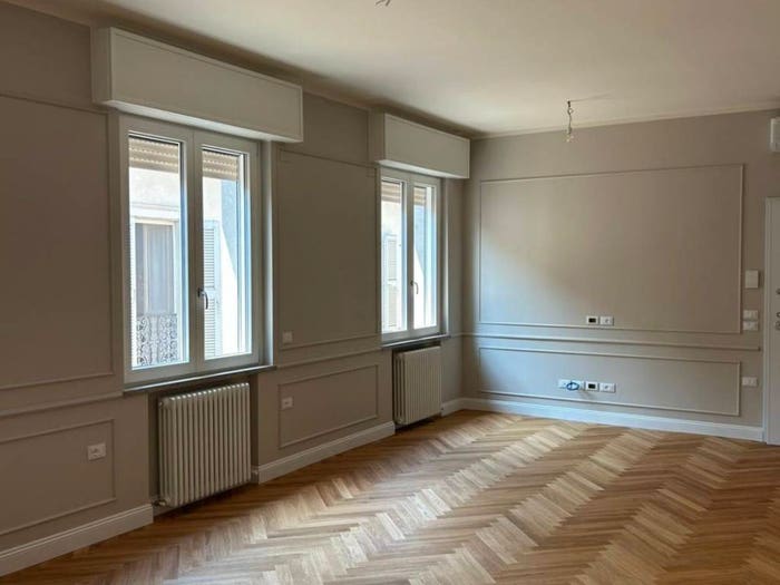 Appartamento trilocale in vendita in Via Guglielmo Oberdan, Centro, Mantova